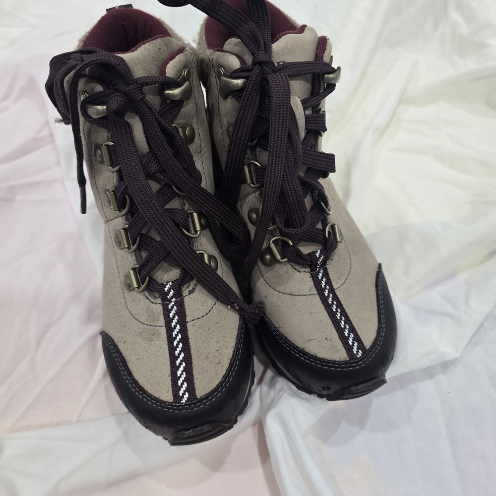 L.L.Bean Kids Snow Sneaker Boots Waterproof Primaloft 200g Multicolor Size 1